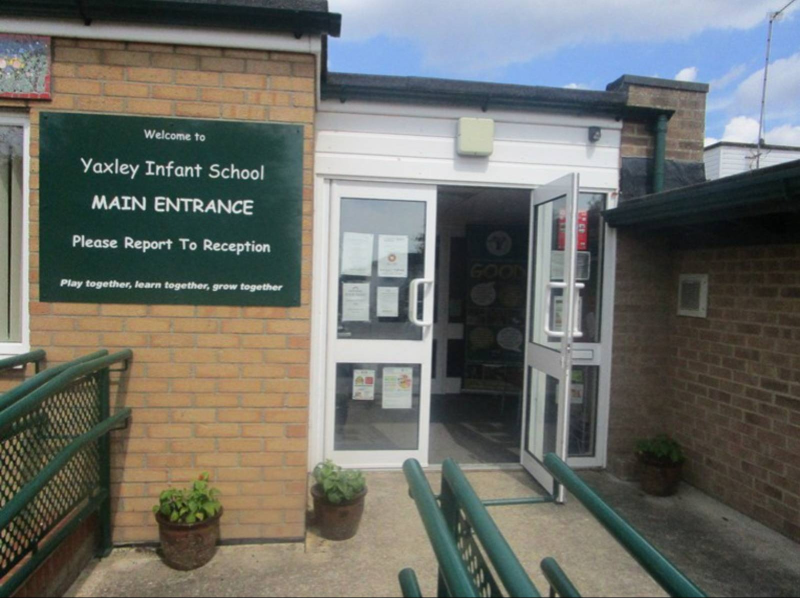 Yaxley Infant School, Peterborough, Cambridgeshire | Teaching Jobs ...