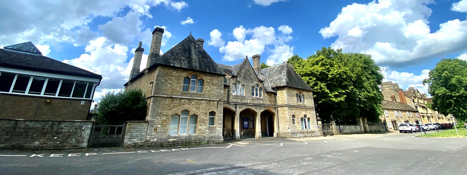 The Henry Box School, Witney, Oxfordshire | Teaching Jobs & Education ...