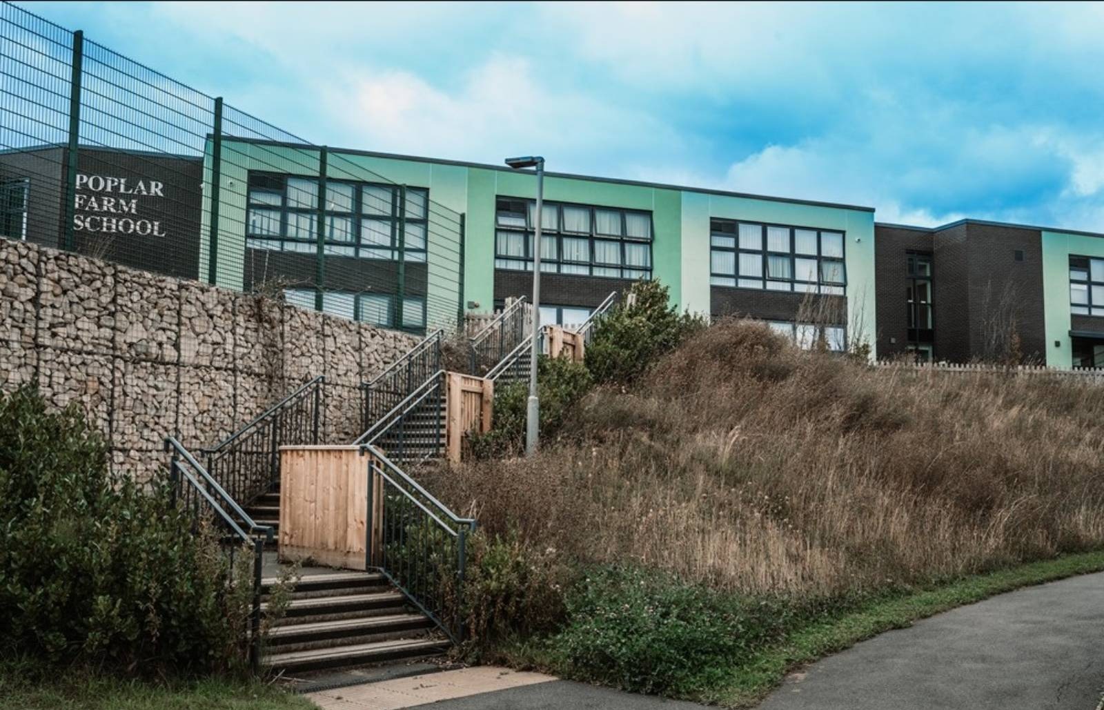 Poplar Farm School, Grantham, Lincolnshire | Teaching Jobs & Education ...